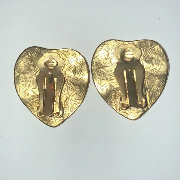 Catherine Stein Vintage Satin Soft Gold Tone Heart Classic Clip On Earrings - Picture 4 of 5